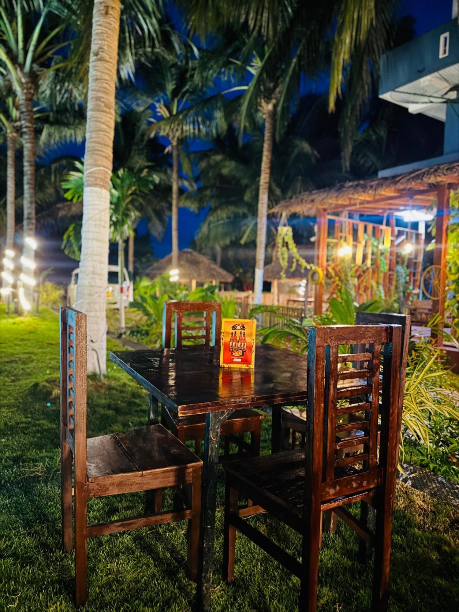 Nilaveli Hybrid Holiday Hotel Exterior photo